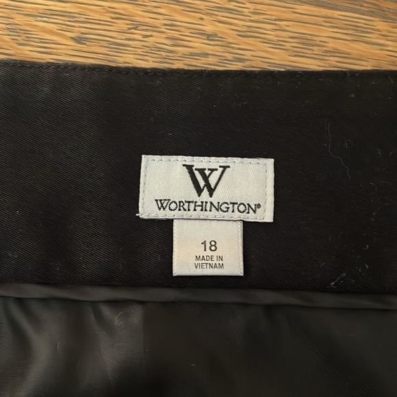 Worthington Mock Wrap Skirt Size 18 Black Side Zipper Lined Front Panel - Picture 4 of 13